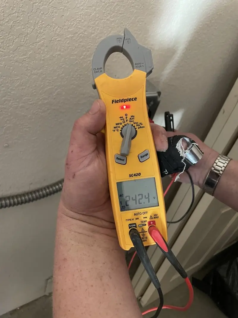 Voltage testing with clamp meter during Aluminum Wiring Replacement in Chillicothe